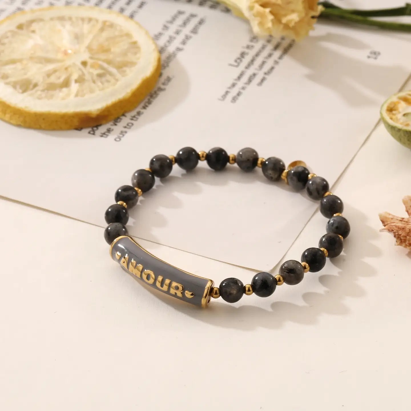 Bracelet perle - Amour gris