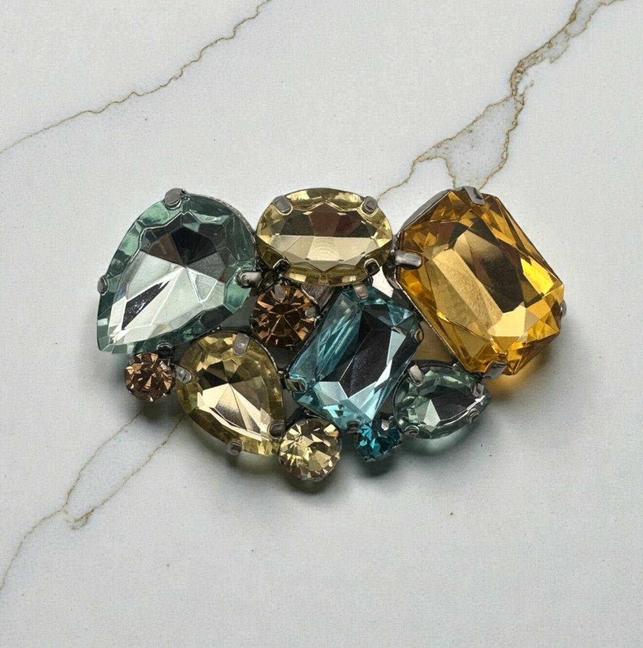 CLIP ARCHIDUCHESSE AZUR