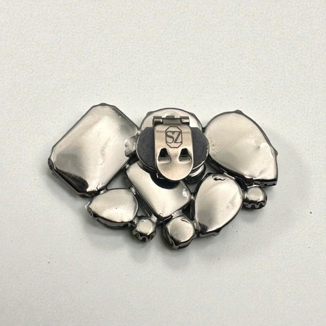 CLIP ARCHIDUCHESSE AZUR