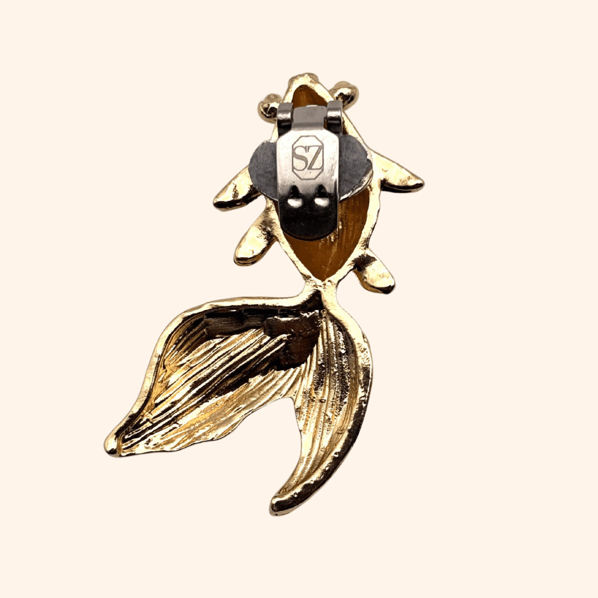 Clip - Poisson Presage Doré