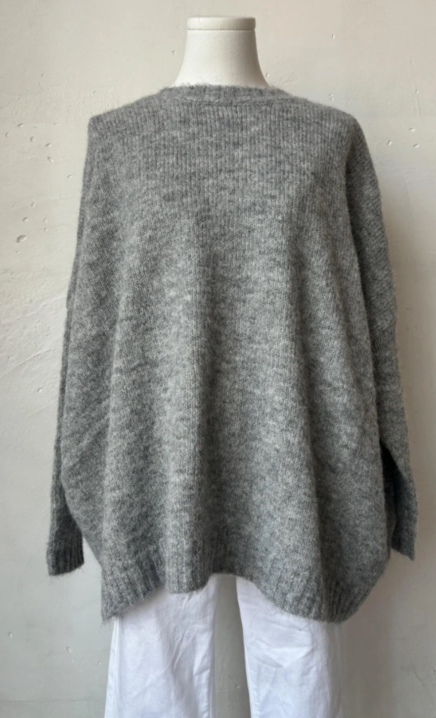 PULL OVERSIZE GRIS CLAIR