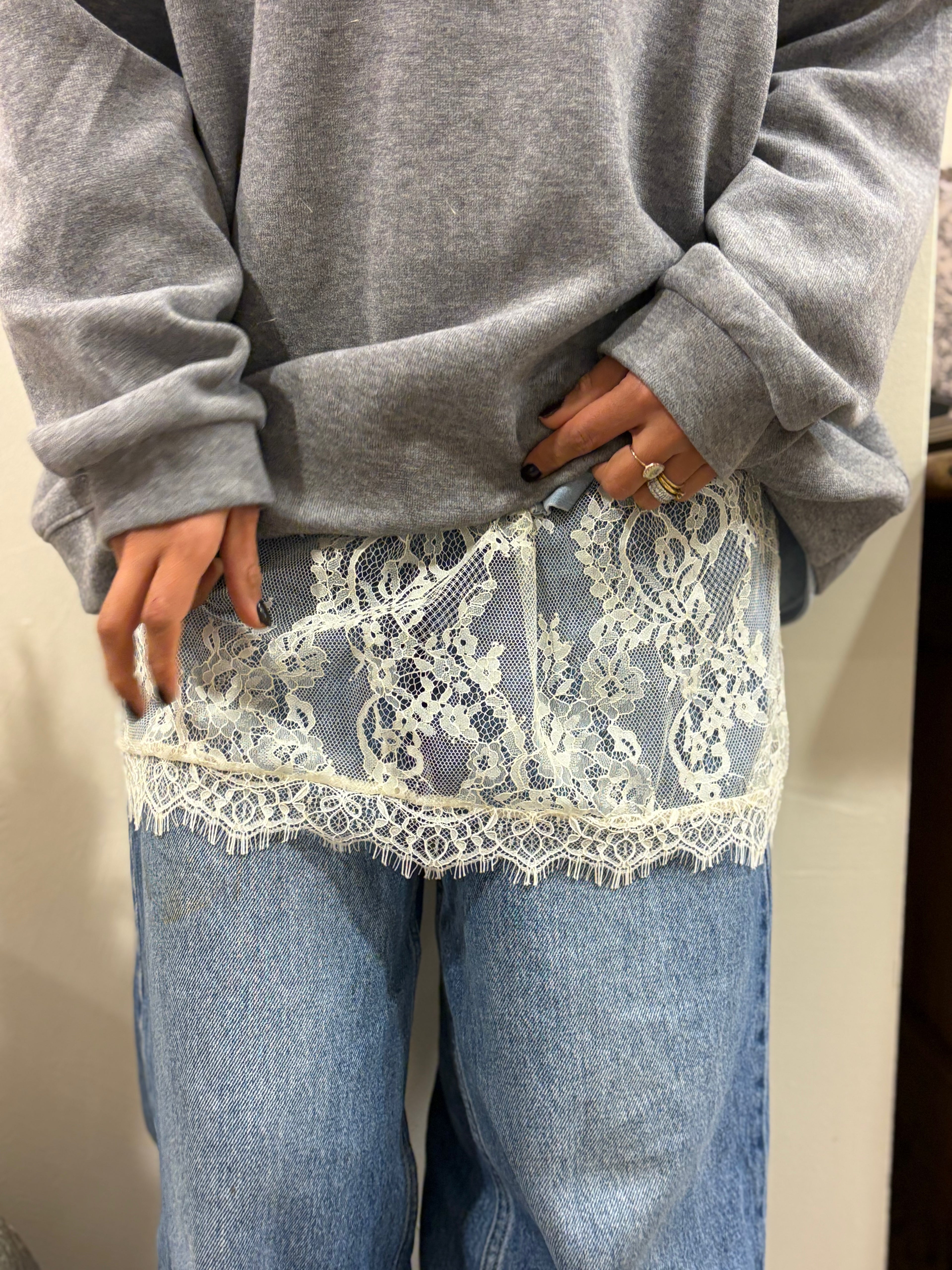 Jupe en tulle avec dentelle florale écrue