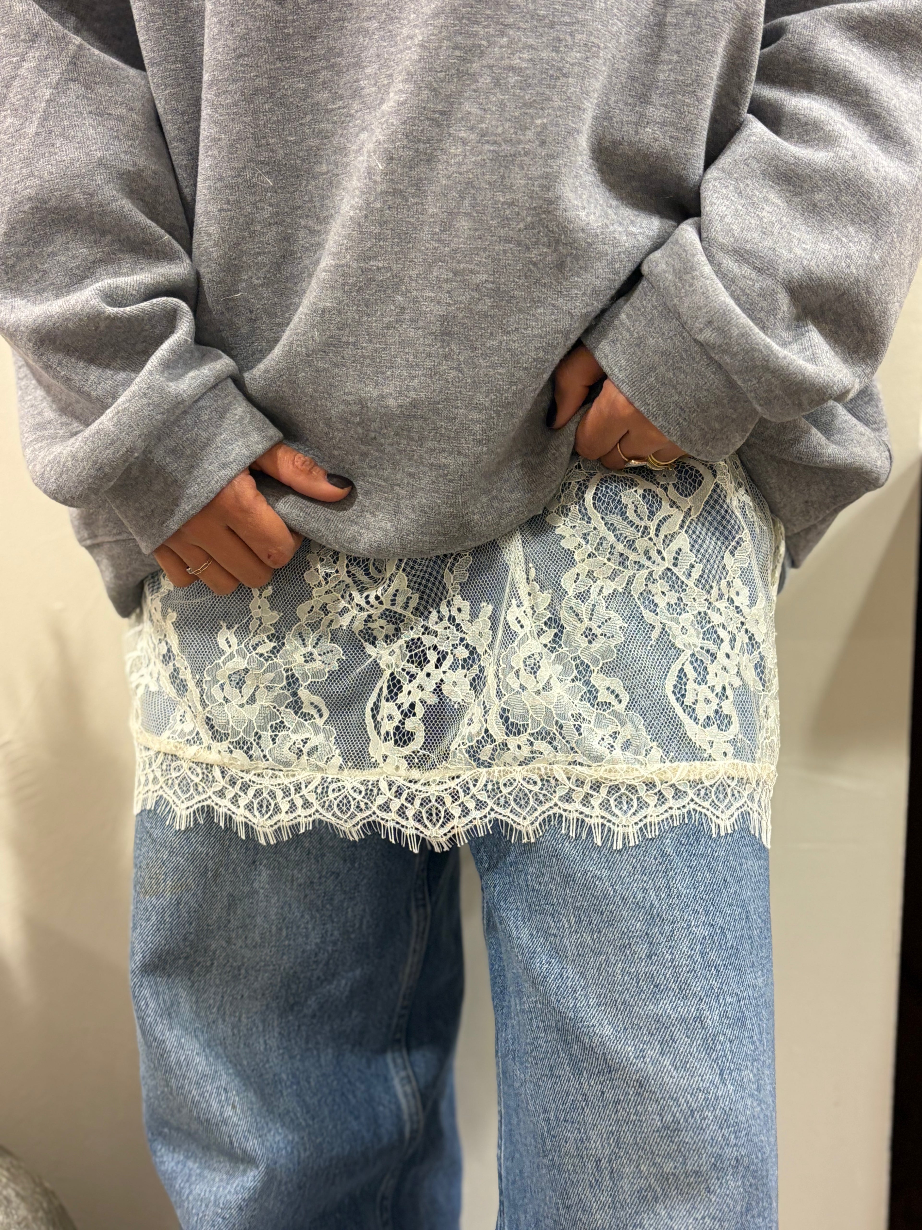 Jupe en tulle avec dentelle florale écrue