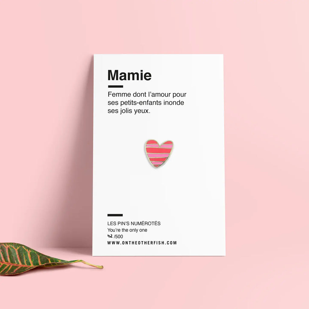 Pin's Coeur Rayé - Mamie