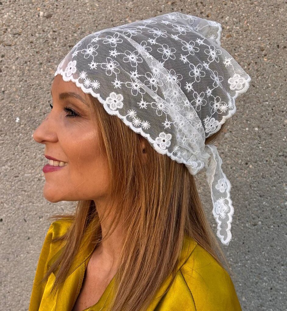 FOULARD TULLE   DENTELLE FLEUR DE FRAISIER